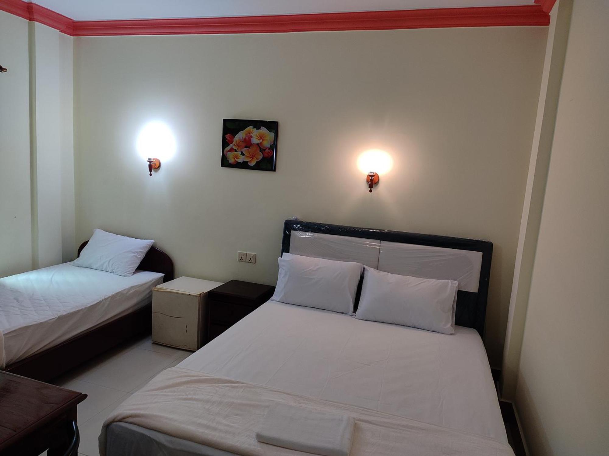 Galaxy Rs Hotel Пном Пен Екстериор снимка