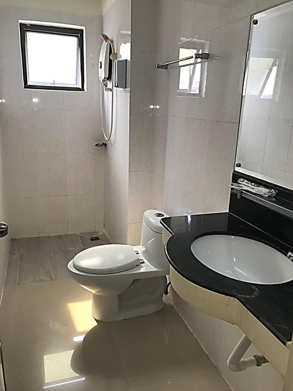 Galaxy Rs Hotel Пном Пен Екстериор снимка